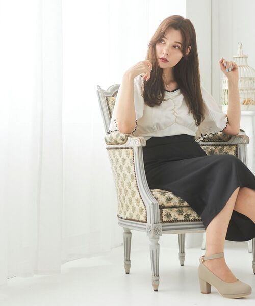 MAJESTIC LEGON（マジェスティックレゴン）の「モノトーンコンシャストップス（Tシャツ/カットソー・レディース・ブラック/アイボリー・SMALL/MEDIUM）」の10枚目の写真