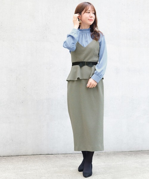 STRAWBERRY-FIELDS（ストロベリーフィールズ）の「ラナリーサージ/プルック千鳥　ビスチェ＆スカート（ワンピース・レディース・ハウンドトゥース/ダークグレー・2）」の3枚目の写真