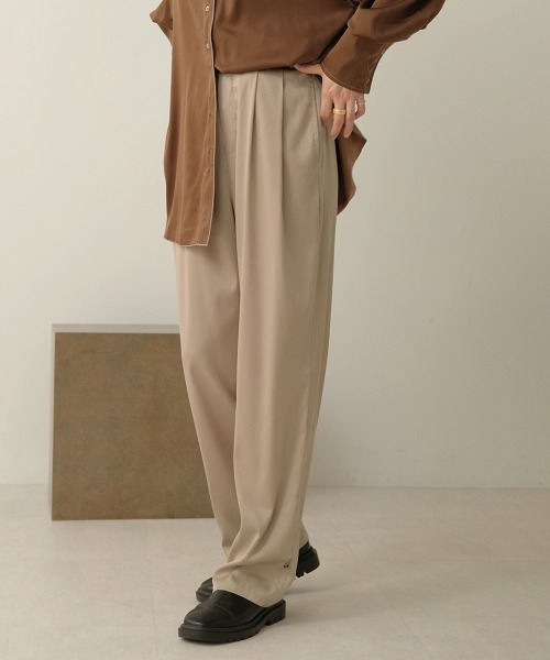 Bab（バブ）の「【WEB限定】サテン裾絞りパンツ（その他パンツ・レディース・ベージュ/モカ/プラム・M）」の8枚目の写真