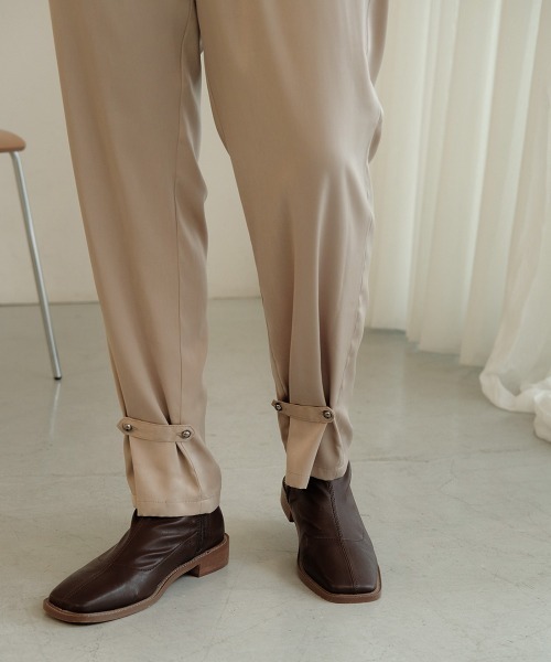 Bab（バブ）の「【WEB限定】サテン裾絞りパンツ（その他パンツ・レディース・ベージュ/モカ/プラム・M）」の10枚目の写真