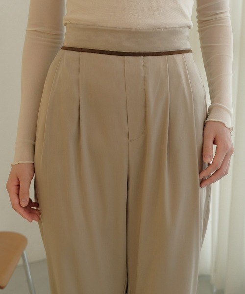 Bab（バブ）の「【WEB限定】サテン裾絞りパンツ（その他パンツ・レディース・ベージュ/モカ/プラム・M）」の13枚目の写真