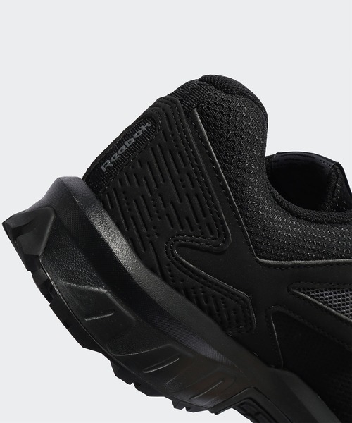 Reebok（リーボック）の「RIDGERIDER 5.0 UNI（スニーカー・メンズ・オフホワイト/ブラック×グレー/ホワイト×ホワイト・23.5cm/24.5cm/25.5cm/26.5cm/27.5cm/28.5cm/23.0cm/25.0cm/26.0cm/27.0cm/28.0cm/29.0cm/24.0cm）」の5枚目の写真