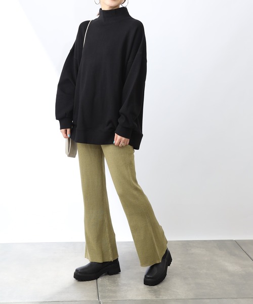 COLONY 2139(コロニートゥーワンスリーナイン)の「リサイクルポリリブニットパンツ(セットアップ可)(その他パンツ・レディース・ブラック/グリーン/グレイッシュベージュ・MEDIUM/LARGE)」の15枚目の写真