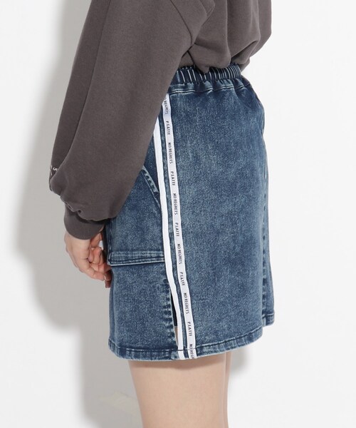 PINK-latte（ピンクラテ）の「◆微起毛イージー台形スカート（スカート・キッズ・ブラック/ライトベージュ/ブルー系3/ブルー系9・02/14/15 /16）」の7枚目の写真