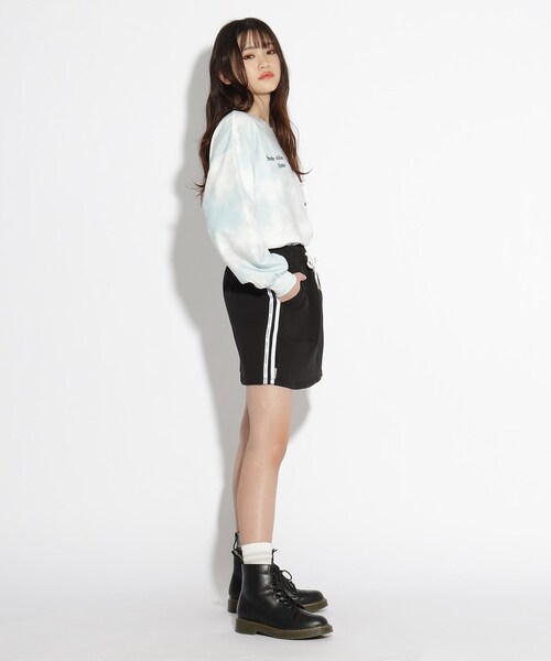 PINK-latte（ピンクラテ）の「◆微起毛イージー台形スカート（スカート・キッズ・ブラック/ライトベージュ/ブルー系3/ブルー系9・02/14/15 /16）」の12枚目の写真