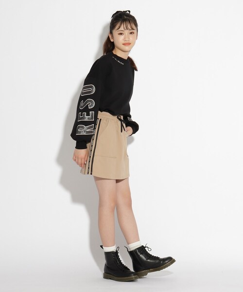 PINK-latte（ピンクラテ）の「◆微起毛イージー台形スカート（スカート・キッズ・ブラック/ライトベージュ/ブルー系3/ブルー系9・02/14/15 /16）」の13枚目の写真