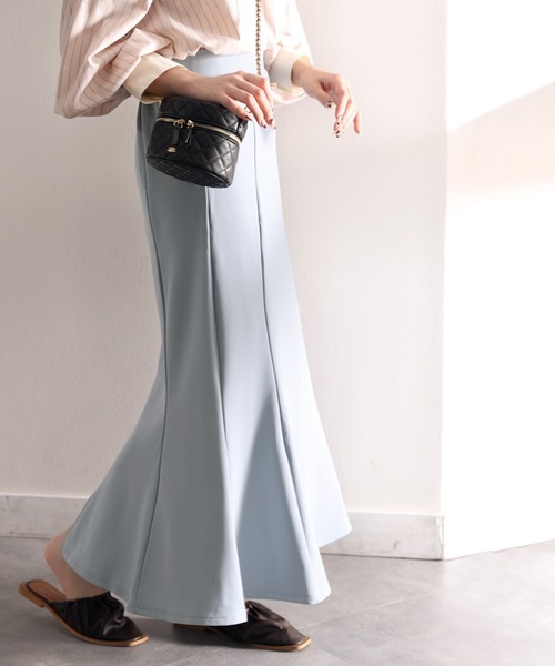 classicalelf(クラシカルエルフ)の「歩くたび、揺れ踊る。カットツイルマーメイドスカート(スカート・レディース・ブラウン/ブラック/ライトブルー/ブルー/グリーン・SMALL/MEDIUM/LARGE/X-LARGE)」の16枚目の写真