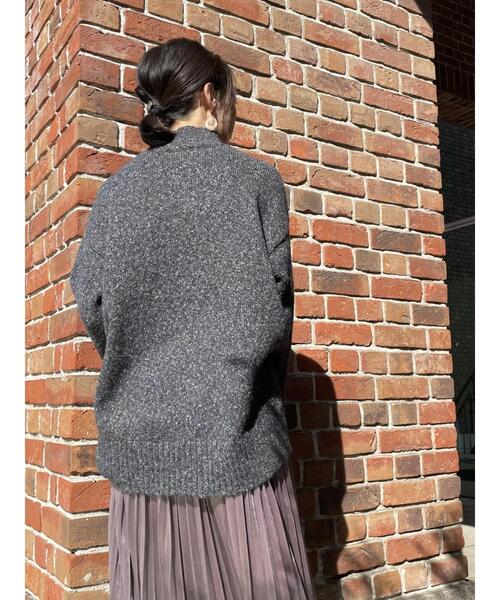 DRESKIP（ドレスキップ）の「◆ふわふわハイネックゆったりニット（ニット/セーター・レディース・ダークブラウン/グレー系その他/ライトベージュ/グリーン系/ライトグレー/ピンク系・02/03/04）」の14枚目の写真