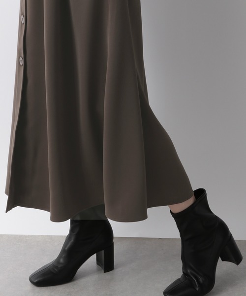 LOWRYS FARM（ローリーズファーム）の「マエボタンワンピコート（ワンピース・レディース・チャコール/ブラック/アイボリー・マルチサイズ）」の11枚目の写真