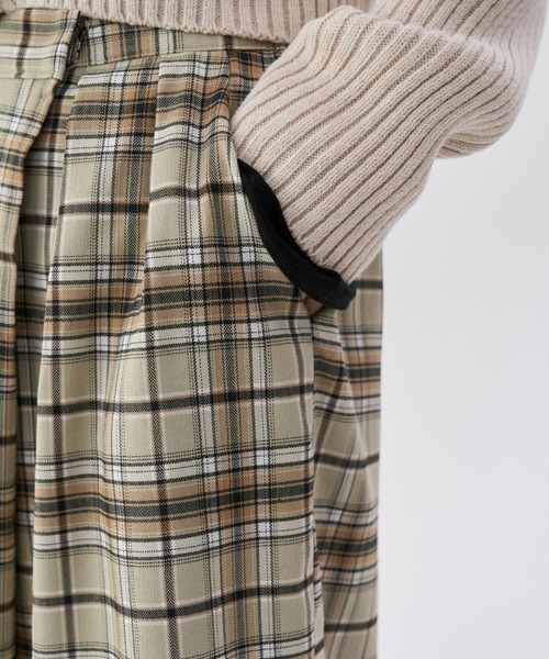 FEKETE(フェケテ)の「FEKETE WRAPPING CHECK HALF PANTS(その他パンツ・レディース・ベージュ/ブラウン・FREE)」の15枚目の写真