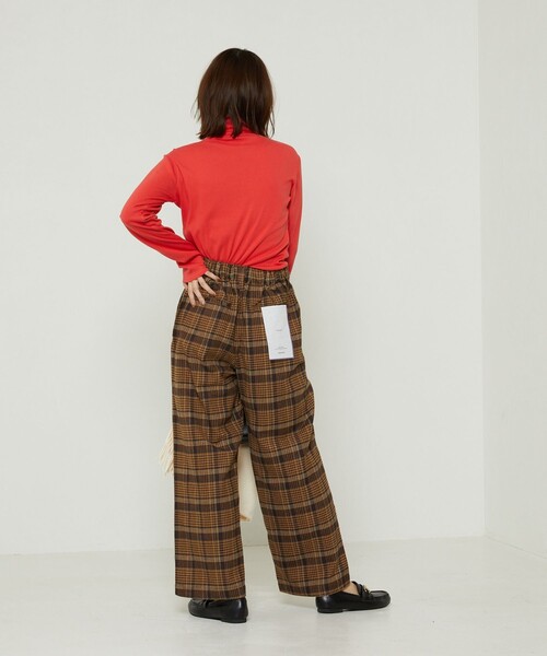 FREAK'S STORE（フリークスストア）の「フライスカットタートル（Tシャツ/カットソー・レディース・ホワイト/ブラック/レッド/マスタード・ﾌﾘ-）」の9枚目の写真