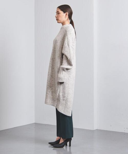HYKE（ハイク）の「＜HYKE（ハイク）＞クルーネック ニットワンピース ■■■（ワンピース・レディース・グレー/ライトグレー・1）」の4枚目の写真