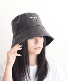 【BOY LONDON】PU LEATHER BUCKET HAT