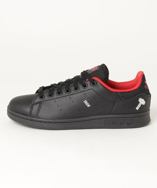 adidas（アディダス）の「adidas MARVEL STAN SMITH アディダス