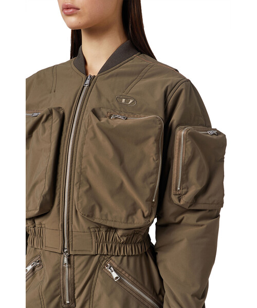 DIESEL(ディーゼル)の「レディース ブルゾン ジャケット ショート丈 3Dポケット(ブルゾン・レディース・カーキ/アイボリー・SMALL/MEDIUM/LARGE/X-SMALL)」の19枚目の写真