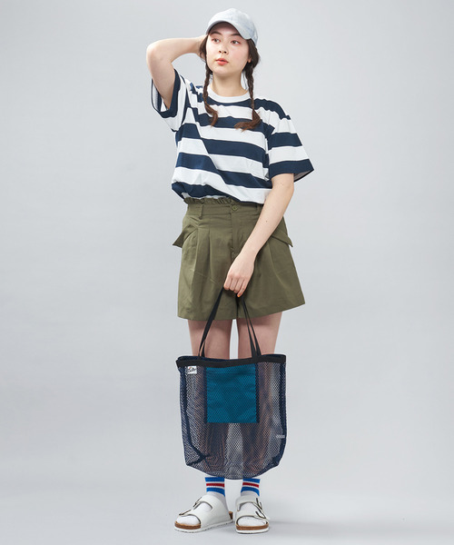 Drifter(ドリフター)の「MESH HANDLE TOTE/メッシュハンドルトート(トートバッグ・レディース・グレー×ホワイト/ベージュ系/ネイビー系・FREE)」の2枚目の写真