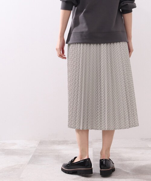 DRESKIP（ドレスキップ）の「◆ギンガムチェックプリ－ツスカート（スカート・レディース・グリーン系その他3/ブラック系1/ライトグレー系1・02/03/04）」の20枚目の写真