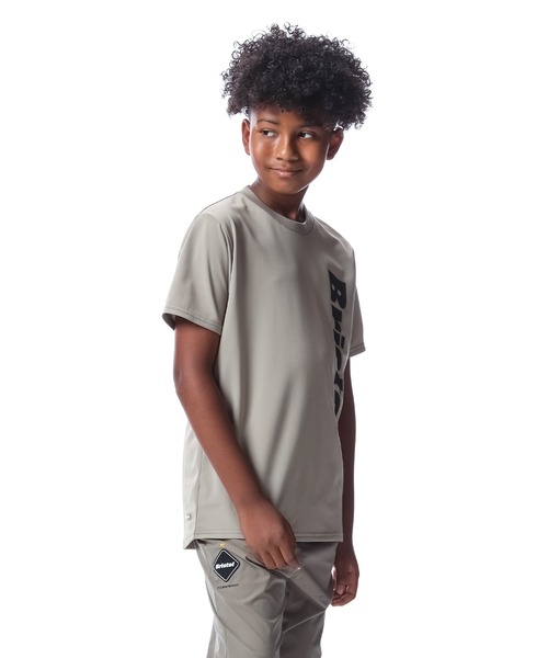 F.C.Real Bristol（エフシーレアルブリストル）の「AUTHENTIC