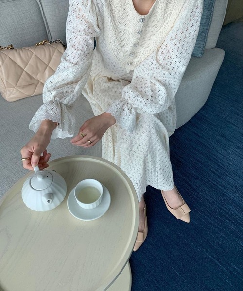 Leja（レジャ）の「【LEJA】パールボタンレース総柄フレアロングワンピース（ワンピース・レディース・ホワイト/ブラック・FREE）」の7枚目の写真