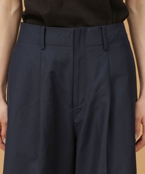 NANO universe(ナノユニバース)の「シルクブレンドバミューダパンツ(その他パンツ・レディース・ライトグレー/ダークネイビー・38/36)」の11枚目の写真