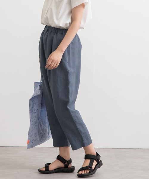 POU DOU DOU(プードゥドゥ)の「normes リネンレーヨン鳥ポケットクロップドパンツ(その他パンツ・レディース・ブラック/ネイビー/カーキ/ダークブルー・3)」の7枚目の写真