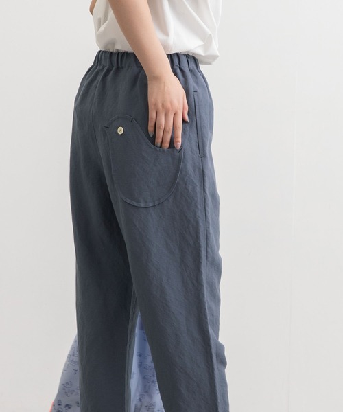 POU DOU DOU(プードゥドゥ)の「normes リネンレーヨン鳥ポケットクロップドパンツ(その他パンツ・レディース・ブラック/ネイビー/カーキ/ダークブルー・3)」の8枚目の写真