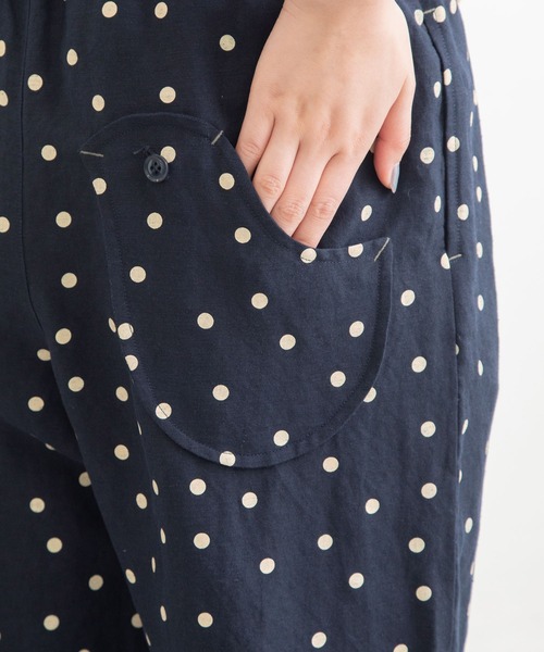 POU DOU DOU(プードゥドゥ)の「normes リネンレーヨン鳥ポケットクロップドパンツ(その他パンツ・レディース・ブラック/ネイビー/カーキ/ダークブルー・3)」の16枚目の写真