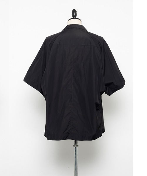 JULIUS(ユリウス)の「JULIUS/ユリウス/-KITE SHIRTS(787SHM1)(シャツ/ブラウス・メンズ・ブラック・1/3)」の2枚目の写真
