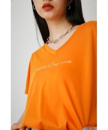 AZUL by moussy（アズールバイマウジー）の「GOLD COZY MOOD V/N TEE/ゴールドコージームードVネックTシャツ（Tシャツ/カットソー）」