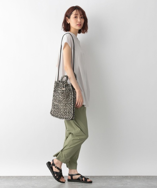 GLOBAL WORK(グローバルワーク)の「らくっションクロスベルトサンダル/267188(サンダル・レディース・ブラック/ブラウン/グリーン/アイボリー・SMALL/MEDIUM/LARGE)」の5枚目の写真