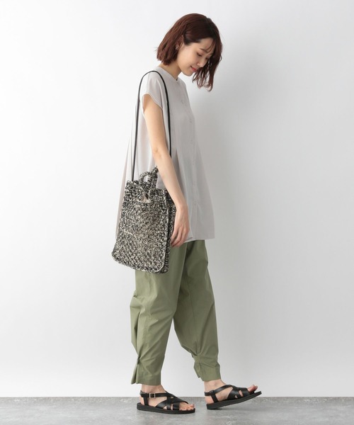 GLOBAL WORK(グローバルワーク)の「らくっションクロスベルトサンダル/267188(サンダル・レディース・ブラック/ブラウン/グリーン/アイボリー・SMALL/MEDIUM/LARGE)」の6枚目の写真