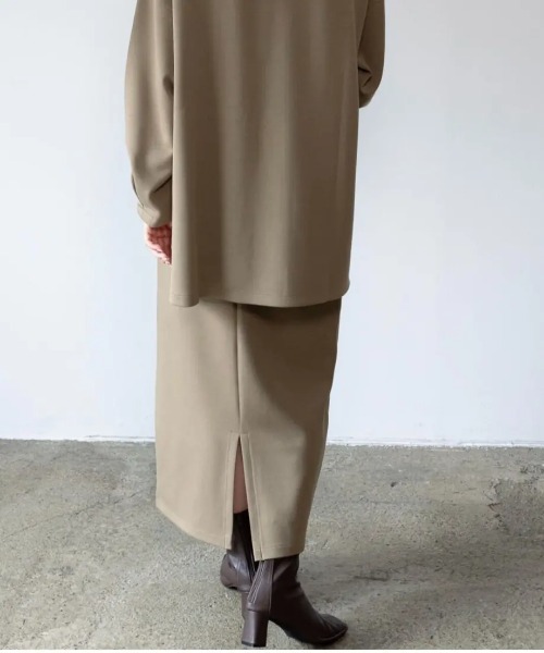 cy_an（シアン）の「バックスリットタイトスカート black/apricot/olive（スカート・レディース・ブラック/オリーブ/オレンジ・FREE）」の22枚目の写真