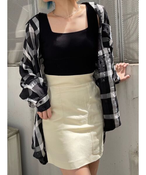 EMODA（エモダ）の「ハイウエストポケットスカート（スカート・レディース・アイボリー/ブルー/ブラック/ベージュ・SMALL/MEDIUM）」の6枚目の写真