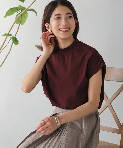 Bou Jeloud(ブージュルード)の「モックネックトップス(Tシャツ/カットソー・レディース・ネイビー/グリーン/ボルドー/キャメル・FREE)」の4枚目の写真