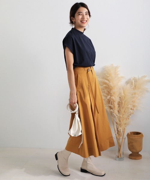 Bou Jeloud(ブージュルード)の「モックネックトップス(Tシャツ/カットソー・レディース・ネイビー/グリーン/ボルドー/キャメル・FREE)」の11枚目の写真