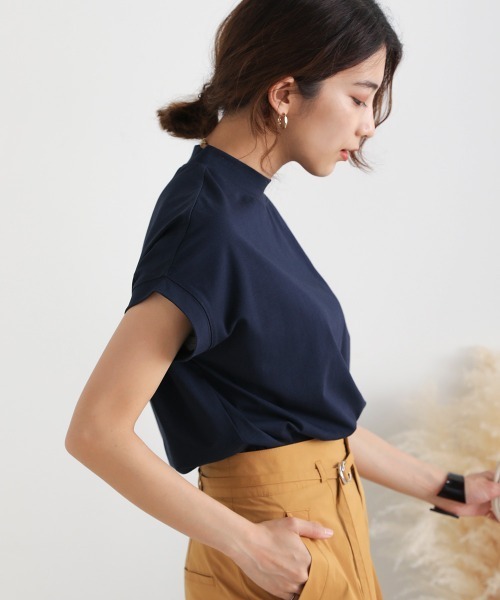Bou Jeloud(ブージュルード)の「モックネックトップス(Tシャツ/カットソー・レディース・ネイビー/グリーン/ボルドー/キャメル・FREE)」の14枚目の写真