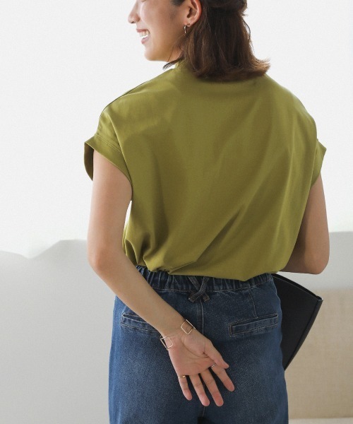 Bou Jeloud(ブージュルード)の「モックネックトップス(Tシャツ/カットソー・レディース・ネイビー/グリーン/ボルドー/キャメル・FREE)」の17枚目の写真