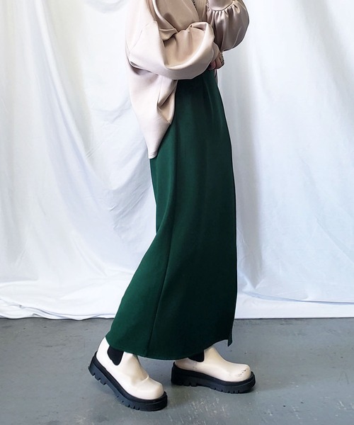 me+em select(ミームセレクト)の「※【 セットアップ対応 /7色展開 】フロントスリットカラーロングスカート(スカート・レディース・ブラック/パープル/ピンク/グリーン/マスタード/グレイッシュベージュ/テラコッタ・MEDIUM)」の9枚目の写真