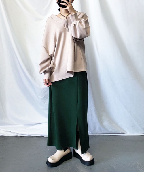 me+em select(ミームセレクト)の「※【 セットアップ対応 /7色展開 】フロントスリットカラーロングスカート(スカート・レディース・ブラック/パープル/ピンク/グリーン/マスタード/グレイッシュベージュ/テラコッタ・MEDIUM)」の11枚目の写真