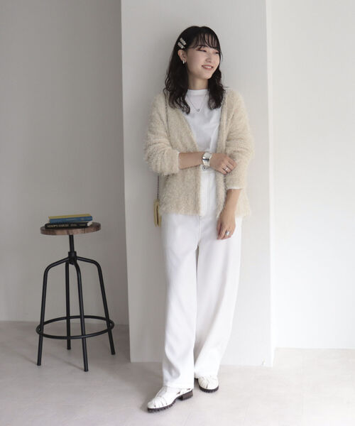 fredy emue(フレディエミュ)の「ポリフェザーカーディガン(カーディガン/ボレロ・レディース・ブラック/パープル/アイボリー/キャメル・38)」の5枚目の写真