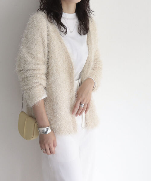 fredy emue(フレディエミュ)の「ポリフェザーカーディガン(カーディガン/ボレロ・レディース・ブラック/パープル/アイボリー/キャメル・38)」の20枚目の写真