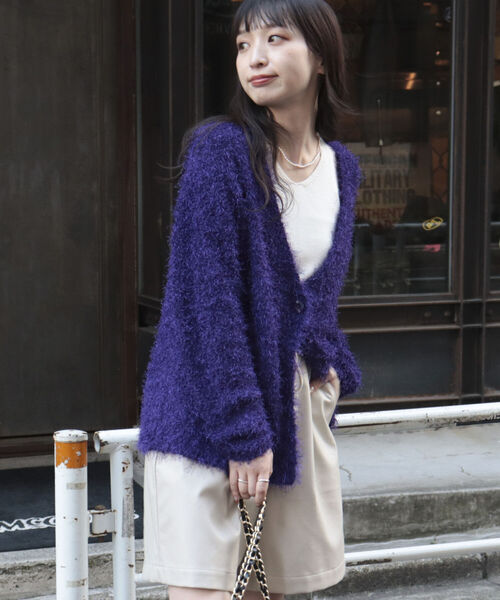 fredy emue(フレディエミュ)の「ポリフェザーカーディガン(カーディガン/ボレロ・レディース・ブラック/パープル/アイボリー/キャメル・38)」の12枚目の写真