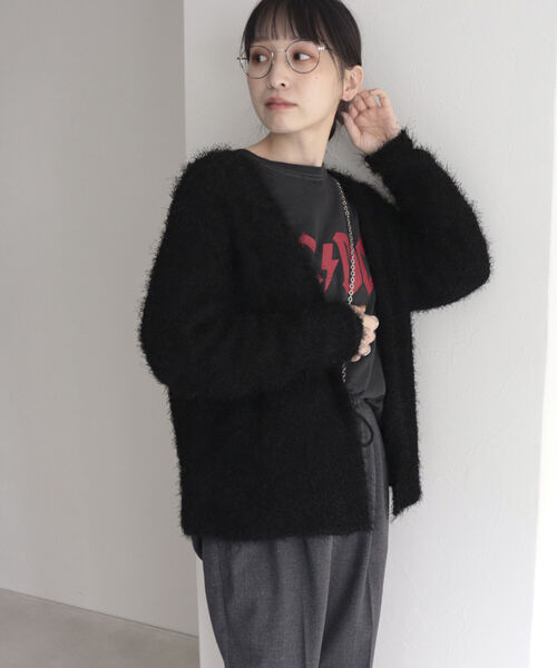 fredy emue(フレディエミュ)の「ポリフェザーカーディガン(カーディガン/ボレロ・レディース・ブラック/パープル/アイボリー/キャメル・38)」の9枚目の写真