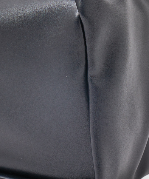 Abahouse Devinette(ドゥヴィネット)の「【Avancer】ねじりハンドルミニバッグ(ハンドバッグ・レディース・ブラック/ピンク/グリーン・フリー)」の8枚目の写真