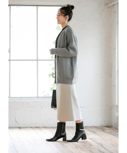 STYLE DELI(スタイルデリ)の「厚地ポンチ80cm丈ペンシルスカート(スカート・レディース・ブラック/ホワイト系/ブラウン系・SMALL/MEDIUM/X-SMALL)」の9枚目の写真