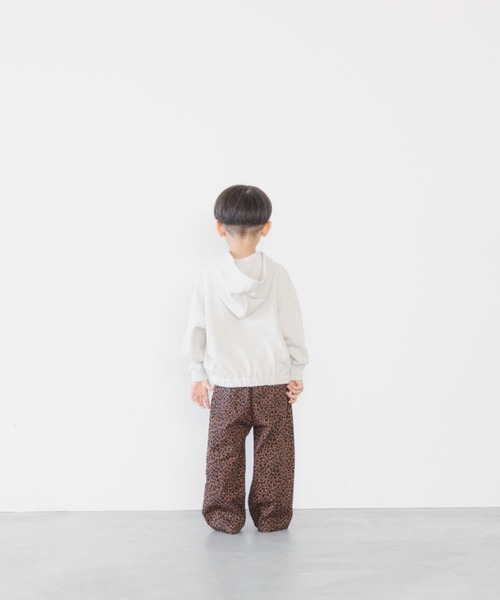 LOWRYS FARM（ローリーズファーム）の「ウラケギャザーフーディ　296432（パーカー・キッズ・ブラック/アイボリー/グリーン・110cm/120cm/140cm/150cm/130cm）」の6枚目の写真