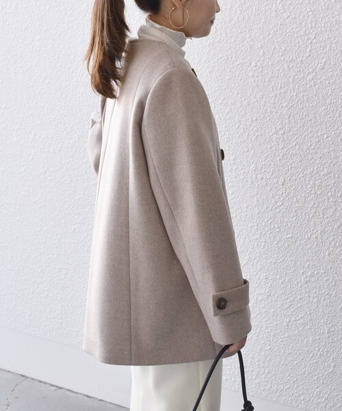 SHIPS(シップス)の「*SUPER140ノーカラーAラインPコート◇(ピーコート・レディース・ベージュ/ネイビー・SMALL/MEDIUM)」の21枚目の写真