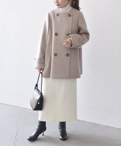 SHIPS(シップス)の「*SUPER140ノーカラーAラインPコート◇(ピーコート・レディース・ベージュ/ネイビー・SMALL/MEDIUM)」の10枚目の写真