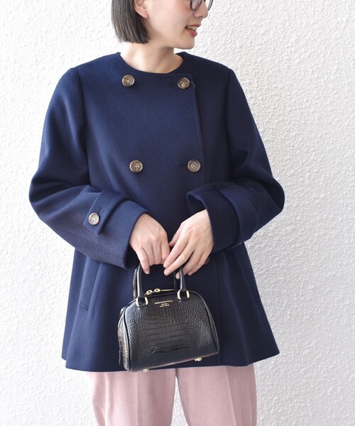 SHIPS(シップス)の「*SUPER140ノーカラーAラインPコート◇(ピーコート・レディース・ベージュ/ネイビー・SMALL/MEDIUM)」の16枚目の写真