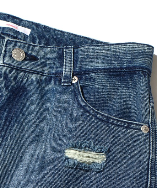 atmos pink（アトモスピンク）の「atmos pink 異素材 デニムカーゴパンツ / アトモスピンク イソザイ デニムカーゴパンツ（デニムパンツ・レディース・ブルー/ブラック・S/M）」の5枚目の写真